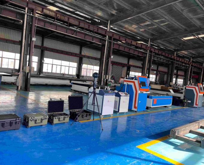 पल्स 200w 300w सूटकेस फाइबर लेजर सफाई मशीन जंग हटाने की मशीन 12